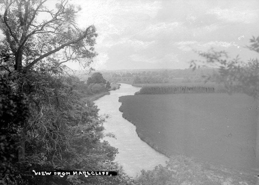 View of the River Avon from Marlcliff.  1950s |  IMAGE LOCATION: (Warwickshire County Record Office)