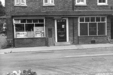 Barford.  Bridge Street
