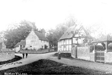 Bearley.  Village view