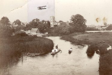 Bidford on Avon.  View from the bridge