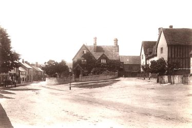 Bidford on Avon.  High Street
