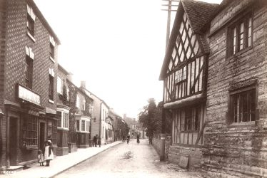 Bidford on Avon.  High Street