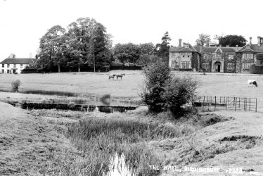 Birdingbury.  Hall