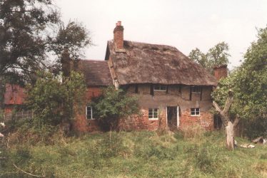 Haseley.  Carps Pool Cottage
