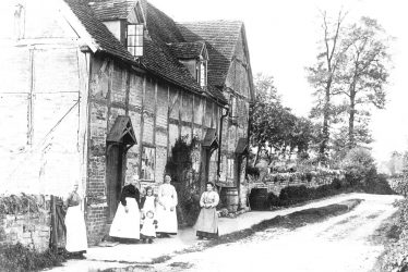 Haselor.  Cottages