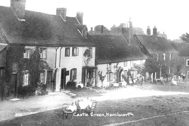 Kenilworth.  Castle Green