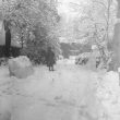 Warwick.  Garden in Jury Street under snow