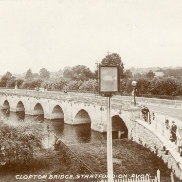 Stratford upon Avon.  Clopton Bridge