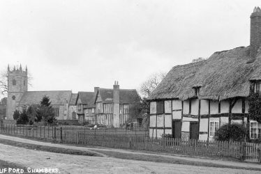 Clifford Chambers.  Village street