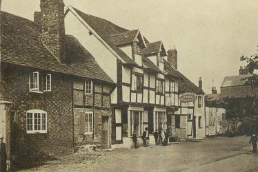 Warwick.  Millwrights Arms, Coton End