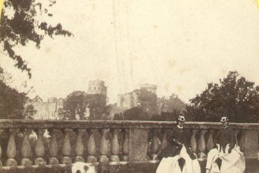 Warwick.  Castle and bridge parapet