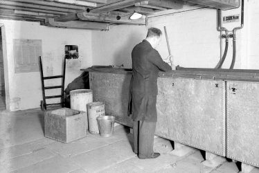 Clifford Chambers.  Clifford Mill