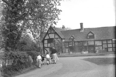 Charlecote.  Timber framed cottages