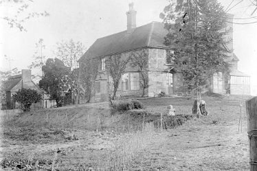 Clifford Chambers.  Lower Milcote Manor House