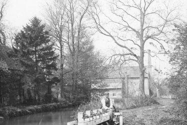 Clifford Chambers.  Upper Mill on the Stour