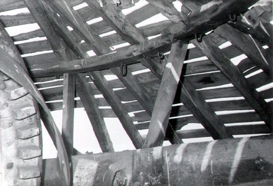 View of the roof of Chesterton windmill, from the inside.  1966 |  IMAGE LOCATION: (Warwickshire County Record Office)