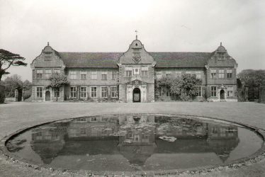 Arbury.  Arbury Hall stables