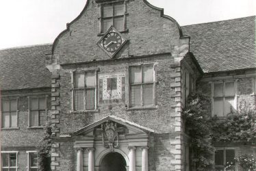Arbury.  Arbury Hall