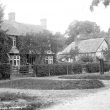 Clifford Chambers.  Village houses
