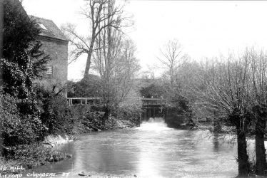 Clifford Chambers.  Mill and River Stour