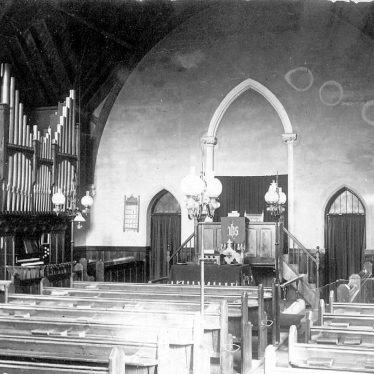 Dunnington.  Baptist Chapel, interior