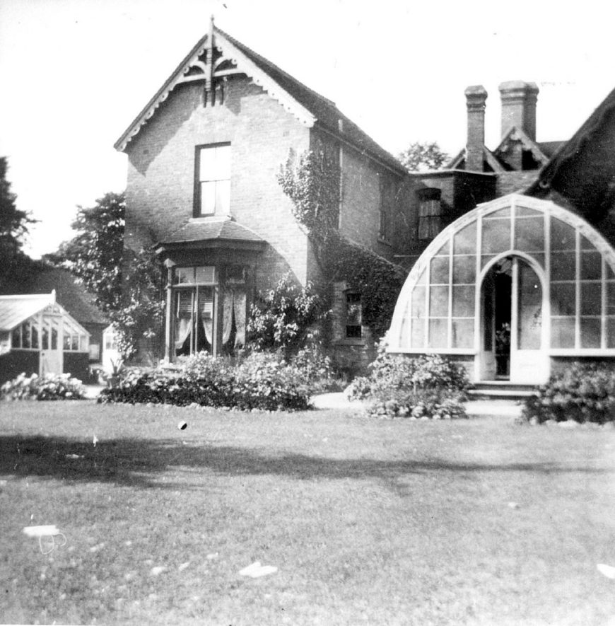 Henley in Arden rectory from the back garden.  1900s |  IMAGE LOCATION: (Warwickshire County Record Office)