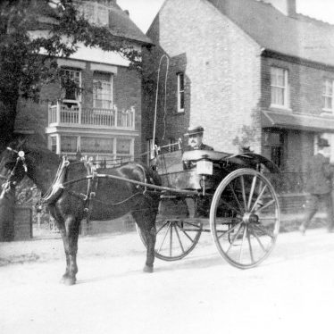 Polesworth.  Pony and trap in Station Road