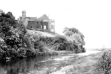 Polesworth.  Pooley Hall