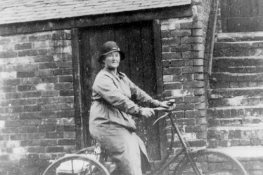 Cubbington.  Mrs. Bastock, newspaper deliverer