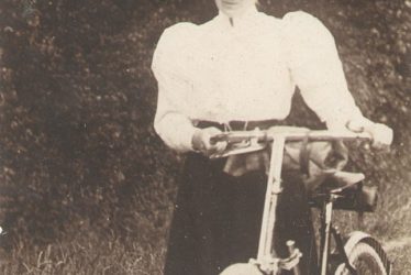 Ettington.  Sarah Beatrice Lowe