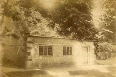 Ettington.  Quaker Meeting House