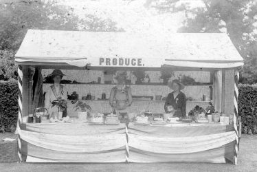 Clifford Chambers.  Produce stall at Red Hill House