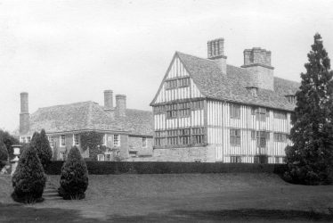 Clifford Chambers.  Manor House