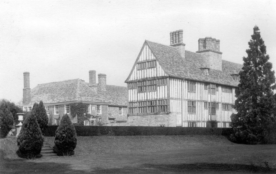 The Manor House, Clifford Chambers, after rebuilding following the fire in 1918.  1920s |  IMAGE LOCATION: (Warwickshire County Record Office)
