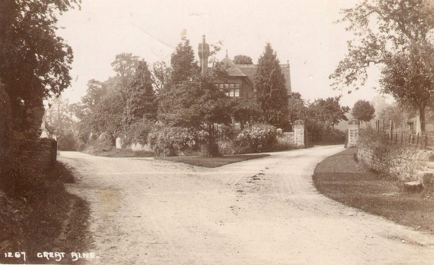 The lodge at the entrance to Great Alne Park.  1900s |  IMAGE LOCATION: (Warwickshire County Record Office)