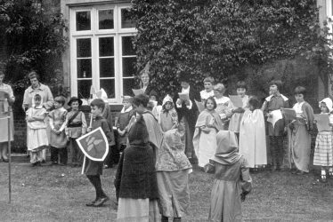 Grandborough.  Pageant