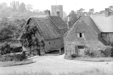 Ilmington.  Village view