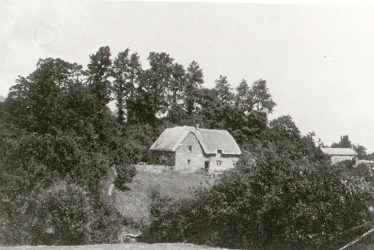 Ilmington.  Camden Cottage