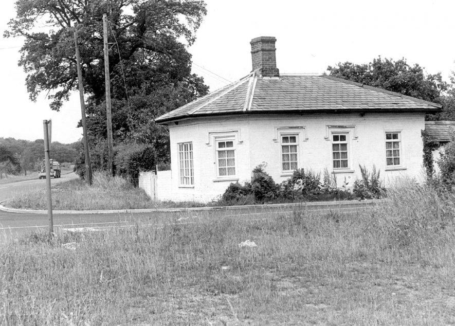 The toll house on the Stratford to Alcester road, Haselor.  1974 |  IMAGE LOCATION: (Warwickshire County Record Office)