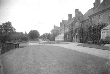 Memories of Central Hospital, Hatton
