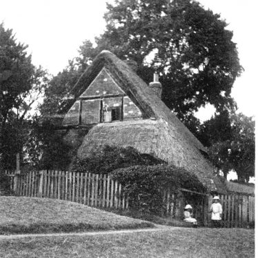Hampton Lucy.  Avon Ford Cottage