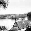 Hampton Lucy.  Avon Ford Cottage and Floods