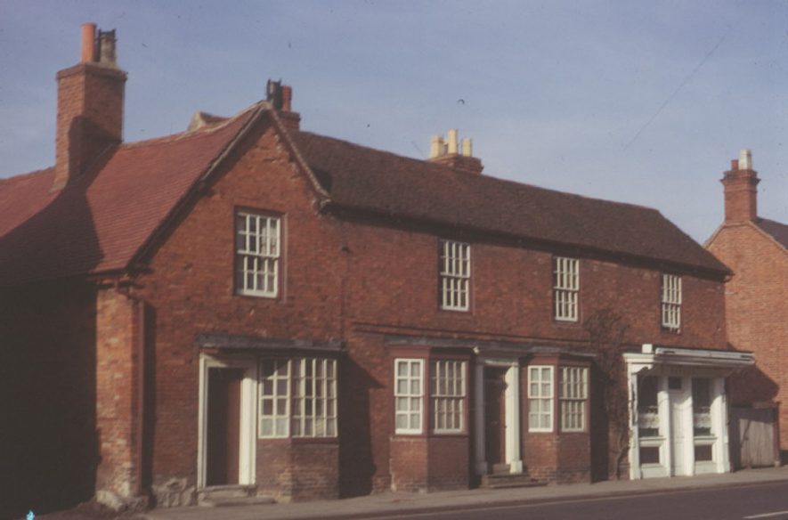 116 - 118 High Street, Henley in Arden.  1960s |  IMAGE LOCATION: (Warwickshire County Record Office)