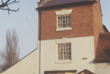 Henley in Arden.  35, The Limes High Street