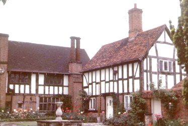 Henley in Arden.  Guild Hall and cottage