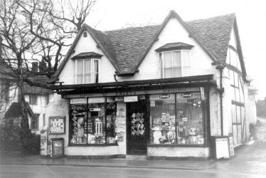 Henley in Arden.  Dalbys Shop, 86 High Street
