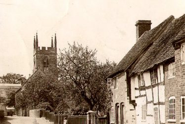 Henley in Arden. Cottages and Church