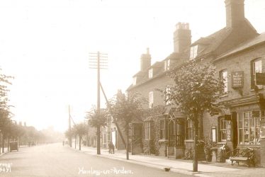 Henley in Arden.  Street scene