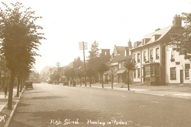 Henley in Arden.  High Street