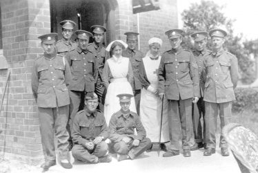 Henley in Arden.  Red Cross Hospital nurses and patients